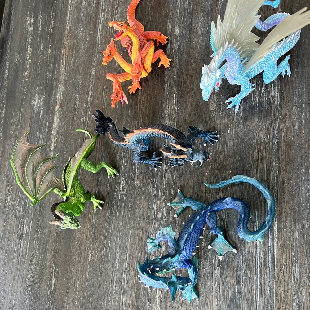DRAGONS collection. 5 of them.